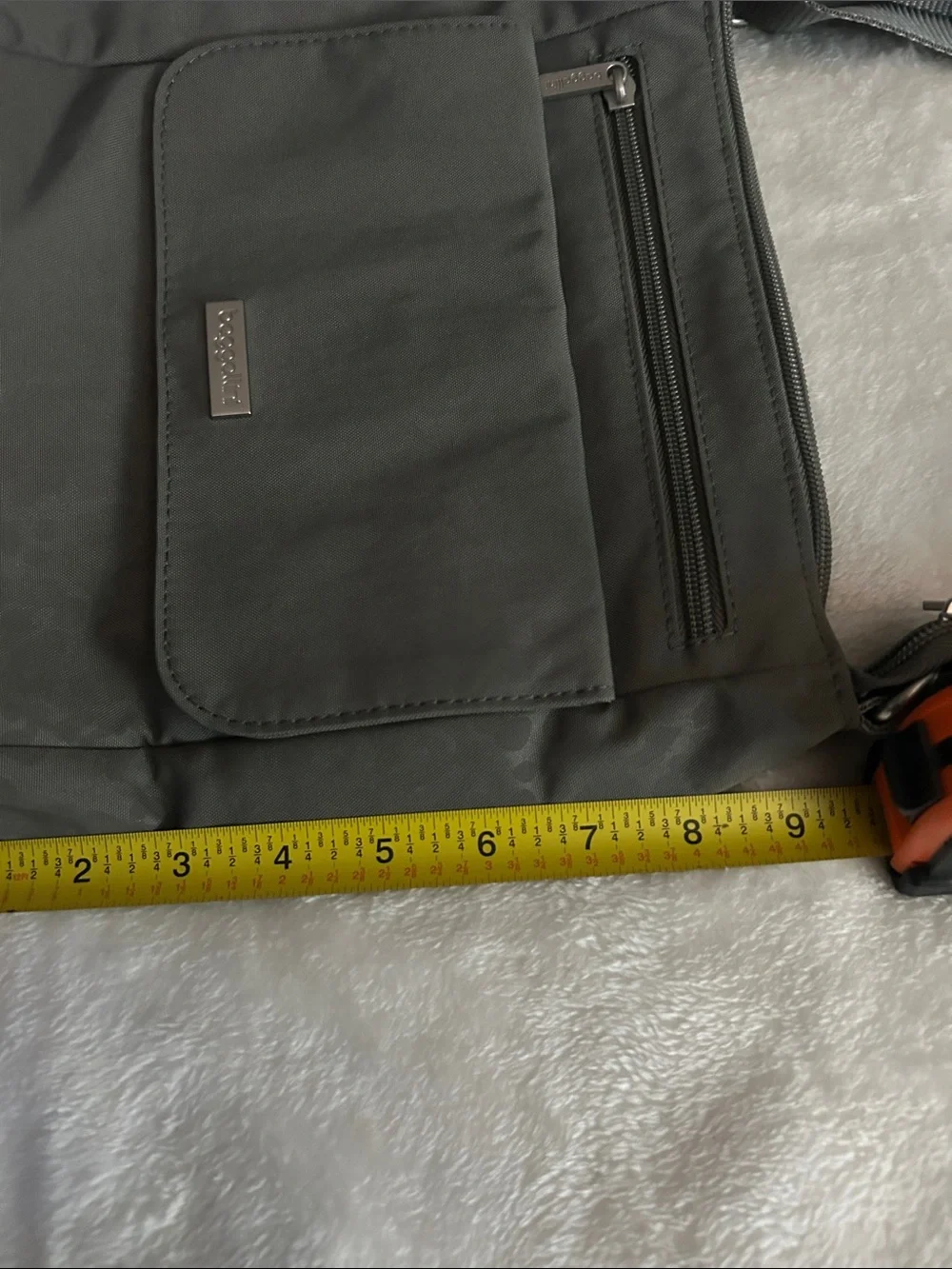 Baggallini Charcoal Gray Crossbody Organizer Messenger